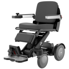 Poylin P212 XSTO M4U Akıllı Akülü Tekerlekli Sandalye | Omni-Wheel Teknoloji | Mobil Uygulama Kontrollü